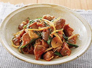 砂肝とにらもやしのピリ辛炒め