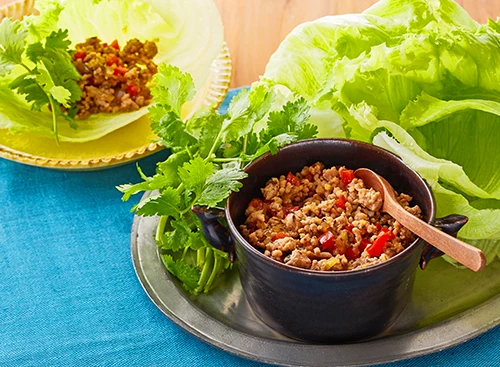 タイ風そぼろのレタス包み