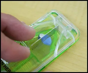 Step.4 蓋を完全に押さえつける