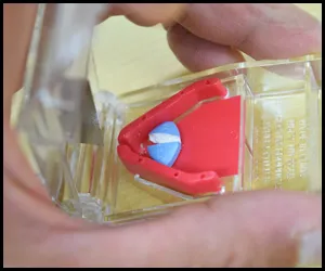 Step.8 蓋を開けて薬剤を確認