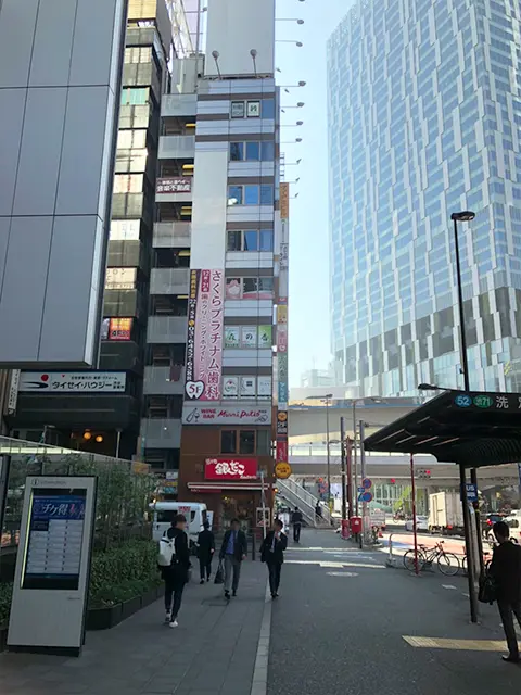 ヒカリエ連絡通路