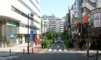 一つ目の信号へ直進